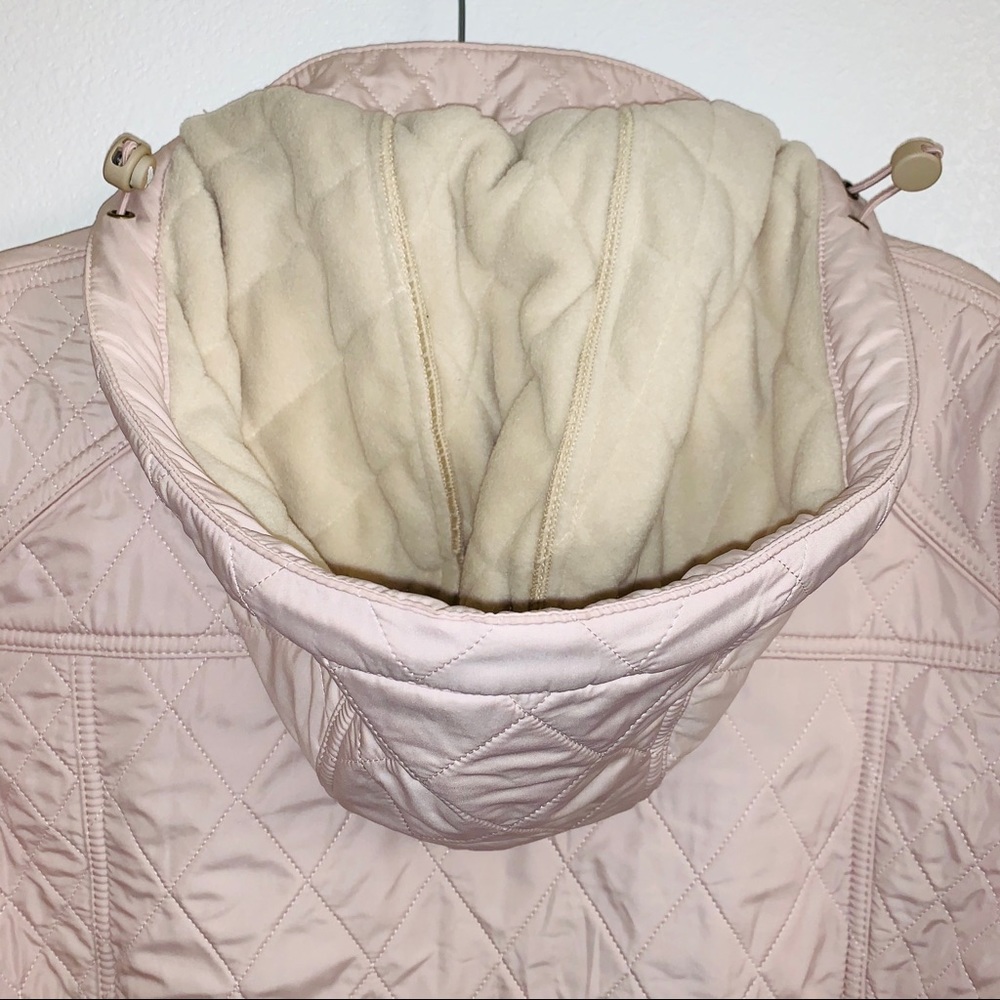 NWT Barbour | Arrow Quilted Hooded Jacket - Picture 8 of 13
